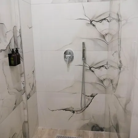 Fa_holidays Hotel Vlorë
